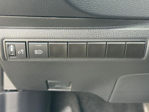 Used 2023 Toyota Corolla LE image 17