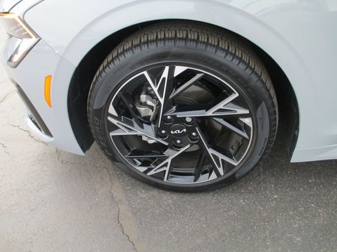 Used 2025 Kia K5 GT-Line w/ GT-Line Premium Package image 12