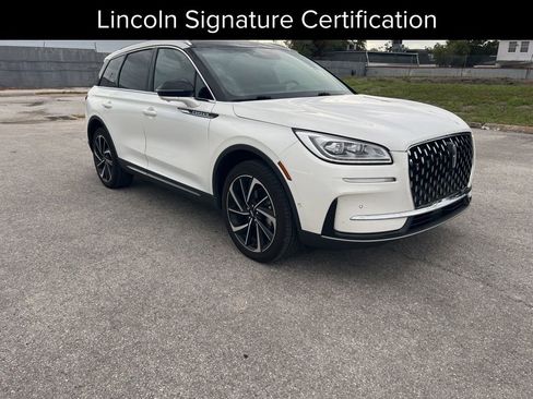 Used 2023 Lincoln Corsair Reserve w/ Equipment Group 202A AWD/4WD image 1