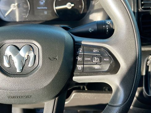 Used 2022 RAM ProMaster 2500 w/ Convenience Group image 18