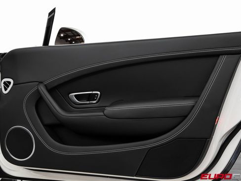 Used 2016 Bentley Continental GT image 22