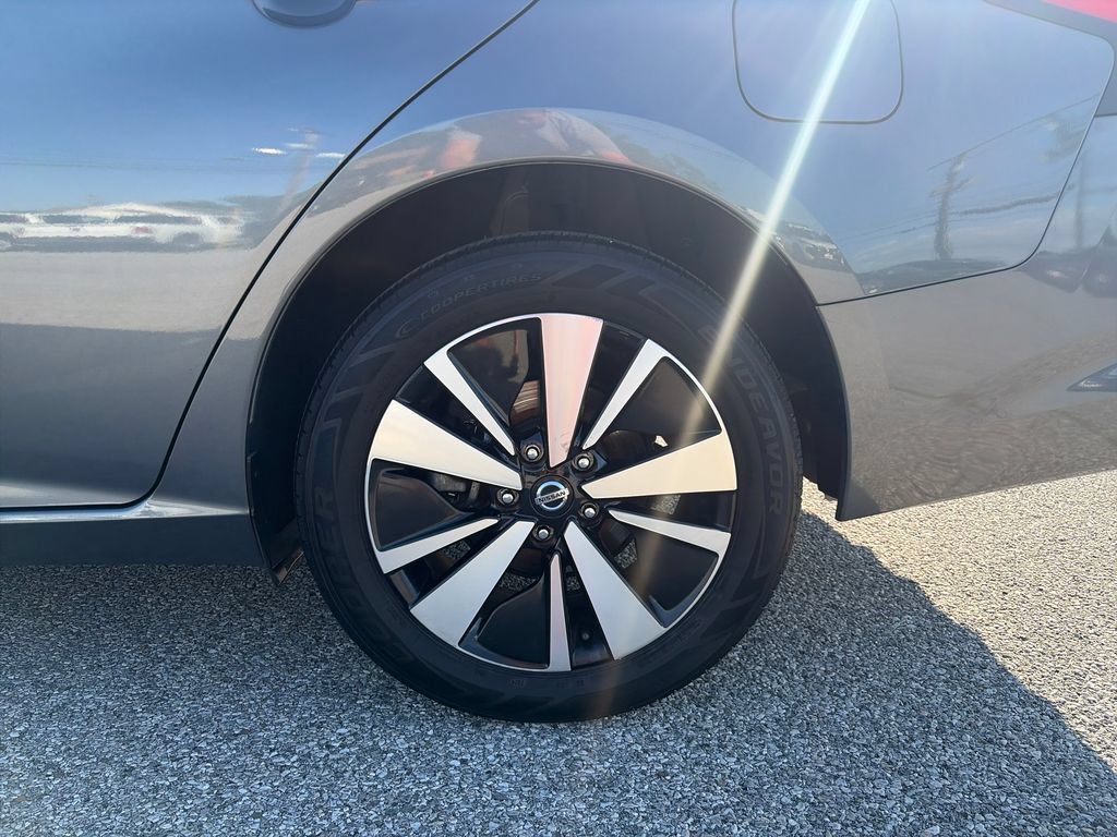 Used 2021 Nissan Altima 2.5 SV AWD/4WD image 38