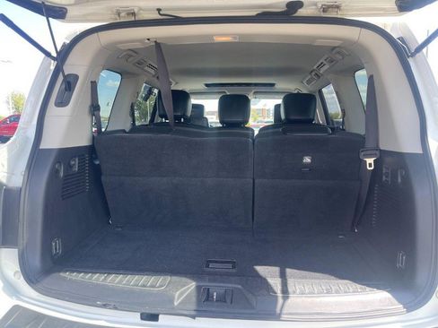 Used 2019 Nissan Armada Platinum AWD/4WD image 18