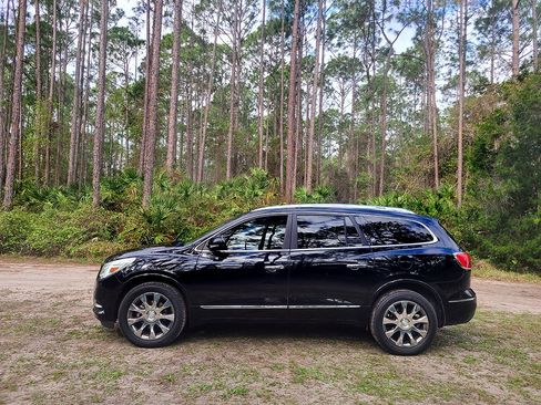 Used 2017 Buick Enclave Premium w/ Experience Buick Package image 7