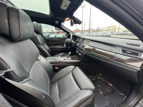 Used 2012 BMW 750Li image 25
