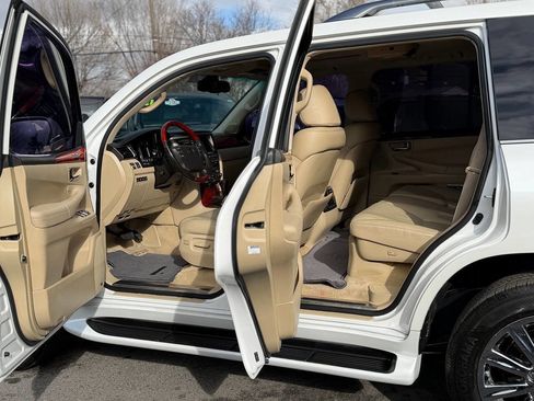 Used 2008 Lexus LX 570 4WD image 88