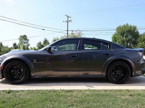 Used 2023 Dodge Charger SRT Hellcat w/ Harman/Kardon Audio Group image 35