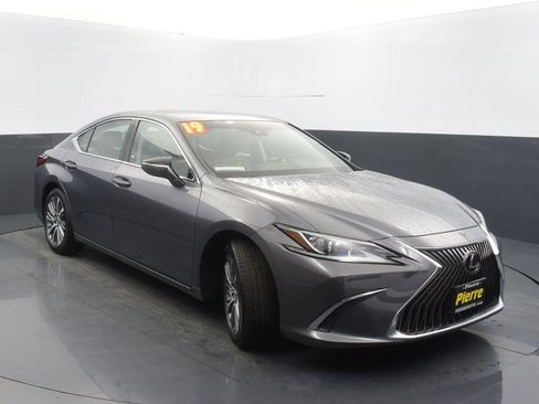 Used 2019 Lexus ES 350 image 3