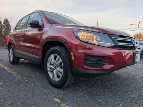 Used 2016 Volkswagen Tiguan S image 28