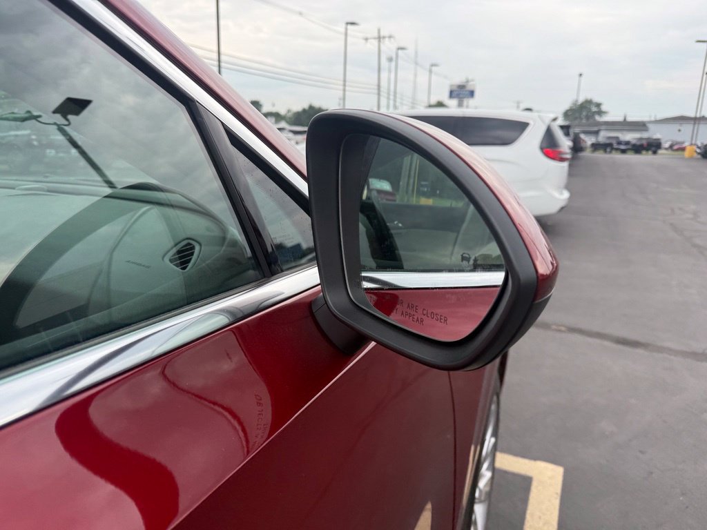 Used 2023 Buick Envision Avenir AWD/4WD image 9
