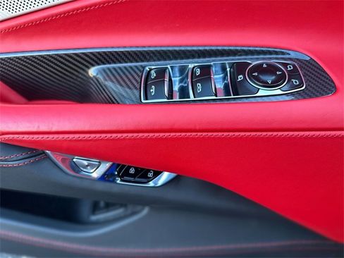 Used 2021 Chevrolet Corvette Stingray Premium Conv w/ Z51 Performance Package image 14