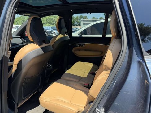 Used 2023 Volvo XC90 B6 Ultimate w/ Protection Package Premier AWD/4WD image 6