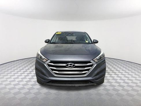 Used 2017 Hyundai Tucson SE image 2