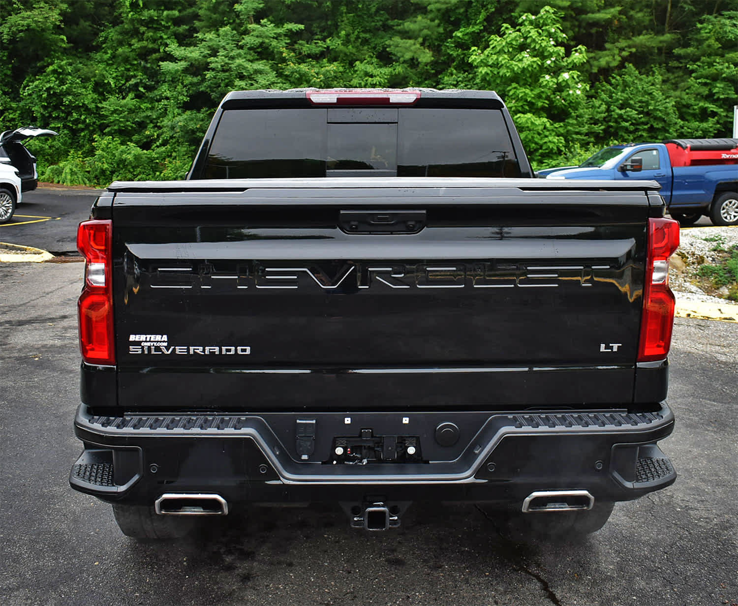 Used 2024 Chevrolet Silverado 1500 LT Trail Boss w/ LT Trail Boss Premium Package AWD/4WD image 8