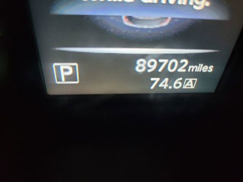 Used 2016 Nissan Rogue SV image 4