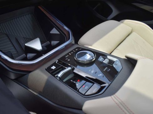 Used 2026 BMW X3 xDrive30i w/ Premium Package AWD/4WD image 24
