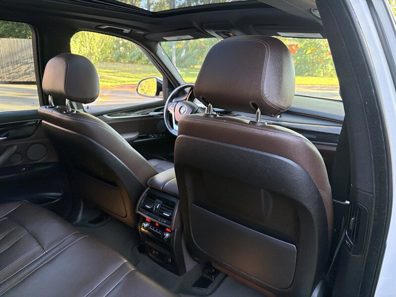Used 2017 BMW X5 xDrive35i AWD/4WD image 30