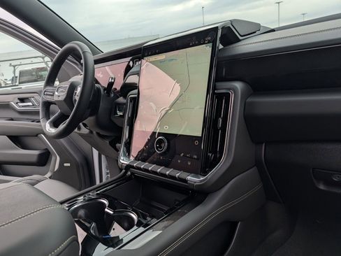 New 2026 GMC Yukon Elevation image 29