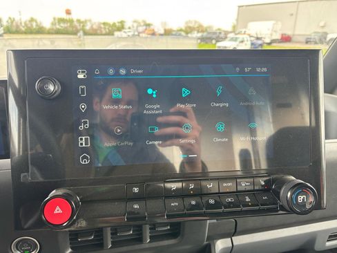 Used 2024 Chevrolet Brightdrop 600 w/ Battery Pack, Max Range AWD/4WD image 22