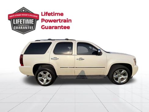 Used 2011 Chevrolet Tahoe LTZ AWD/4WD image 7