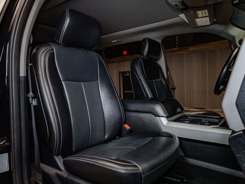 Used 2021 Ford F250 Lariat image 28