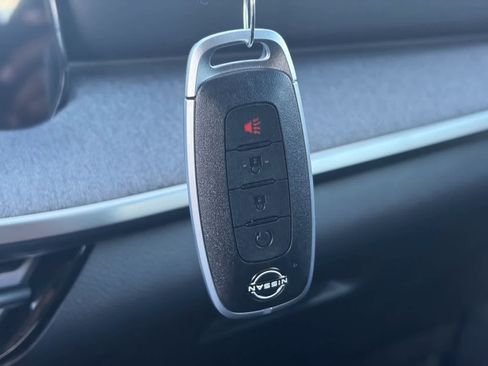 New 2026 Nissan Kicks SV image 25