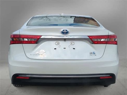 Used 2016 Toyota Avalon XLE Premium image 7