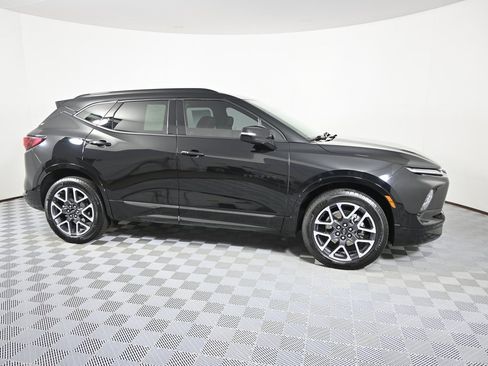 Used 2024 Chevrolet Blazer RS w/ Driver Confidence II Package image 8