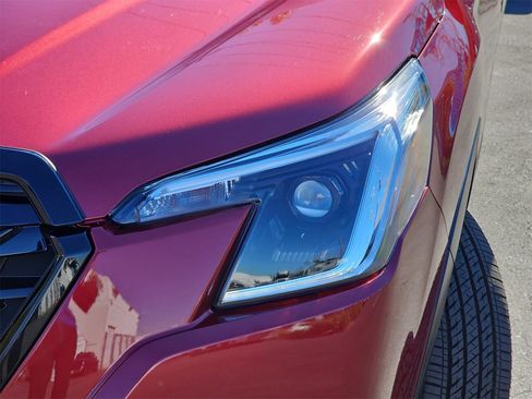 Certified 2023 Subaru Forester Premium image 33