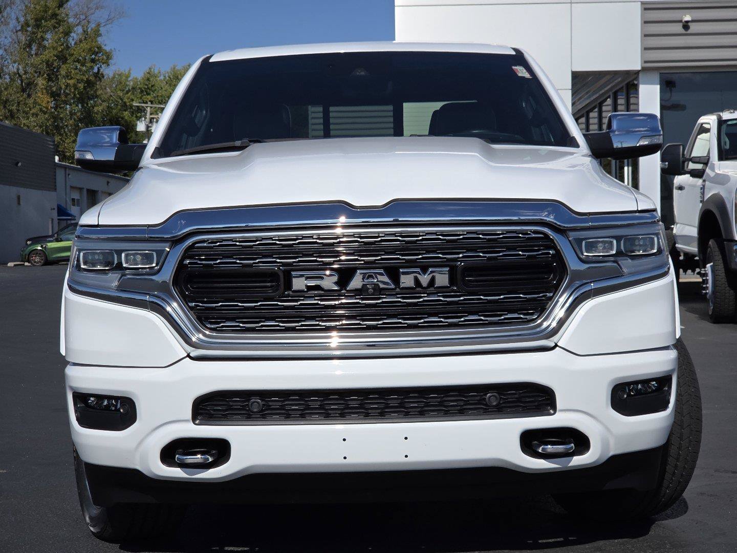 Used 2022 RAM 1500 Limited AWD/4WD image 14