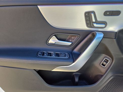 Used 2020 Mercedes-Benz CLA 250 CLA 250 Premium image 15