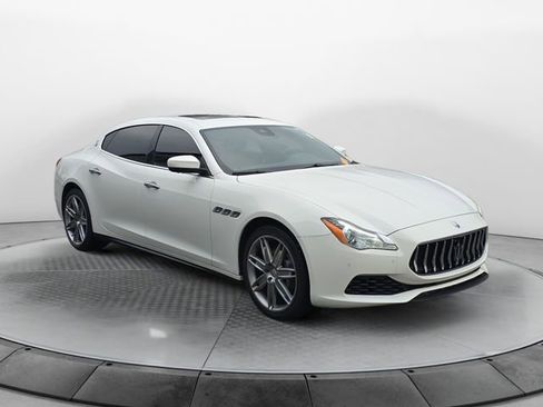 Used 2017 Maserati Quattroporte S image 7