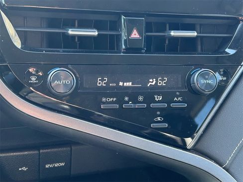 Used 2023 Toyota Camry SE image 28