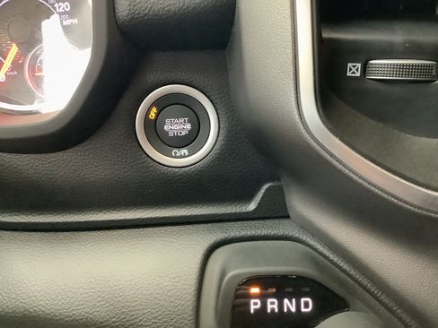 New 2026 RAM 1500 Big Horn w/ Night Edition AWD/4WD image 15