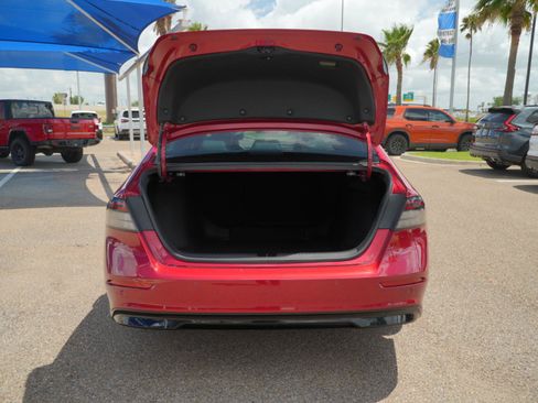 Used 2023 Honda Accord Touring image 7
