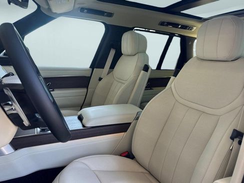 New 2026 Land Rover Range Rover SE AWD/4WD image 5