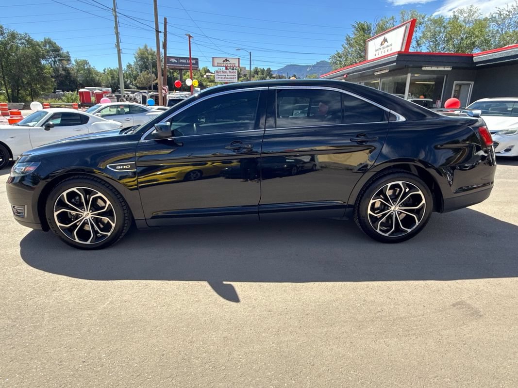 Used 2017 Ford Taurus SHO w/ Sho Performance Package AWD/4WD image 4