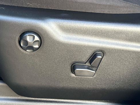 Used 2023 Dodge Durango SXT Launch Edition image 18