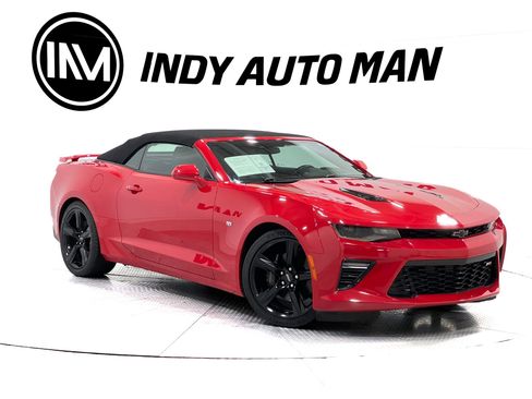 Used 2018 Chevrolet Camaro SS RWD image 2