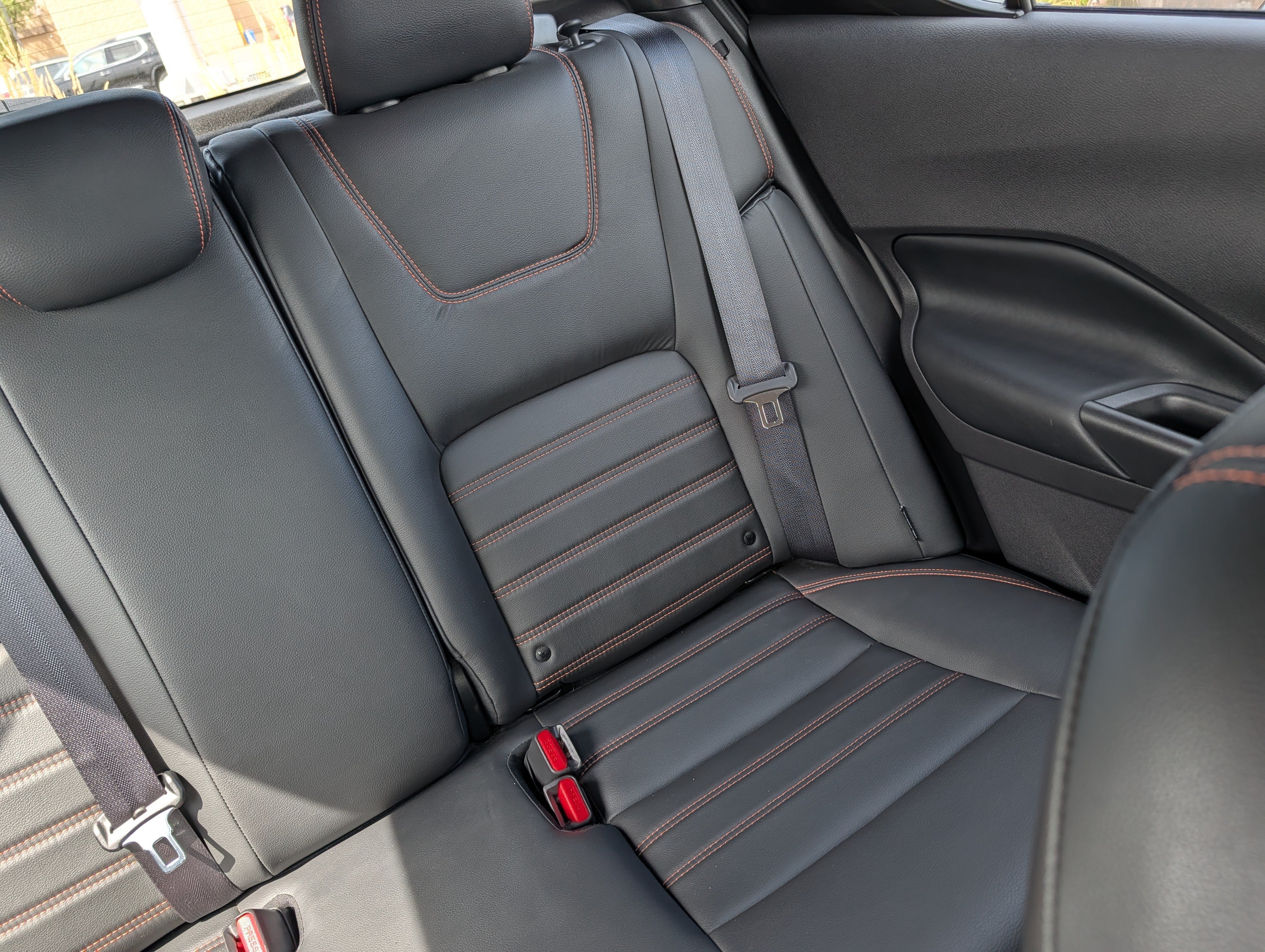 Used 2020 Nissan Kicks SR w/ SR Premium Package FWD image 14