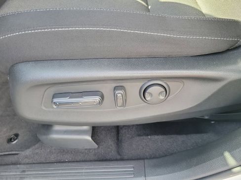 Certified 2024 Honda CR-V EX image 19