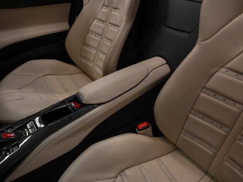 Certified 2021 Ferrari 812 GTS RWD image 61