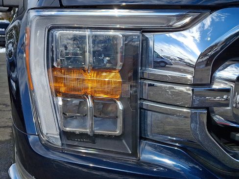 Used 2022 Ford F150 XLT w/ Equipment Group 302A High image 9