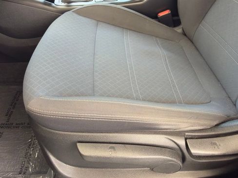 Used 2018 Kia Sorento FWD image 14