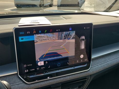 Used 2025 Volkswagen Tiguan S image 23