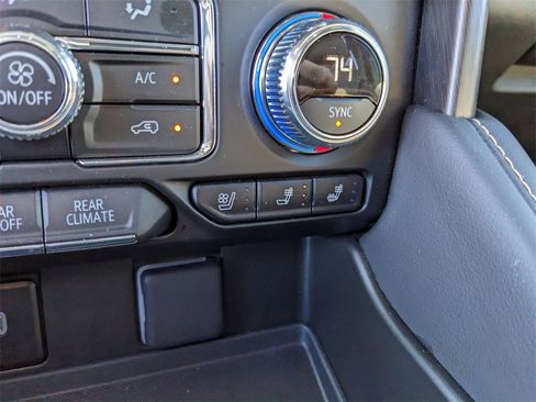 Used 2024 GMC Yukon AT4 w/ AT4 Premium Package image 26