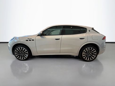 New 2025 Maserati Grecale Modena image 6