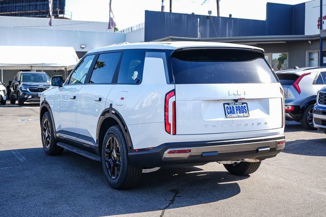 Used 2027 Kia Telluride LX FWD image 17