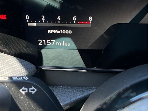 Used 2025 Nissan Kicks SR FWD image 21