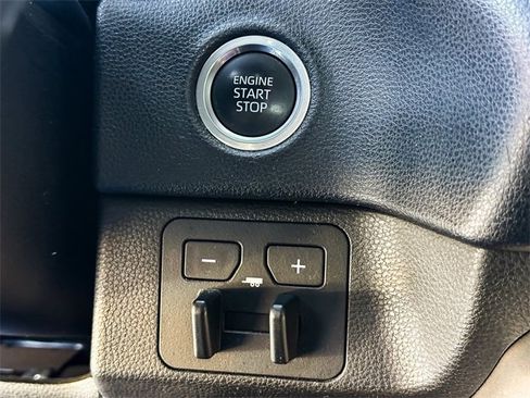 Used 2022 Toyota Tundra SR5 image 15